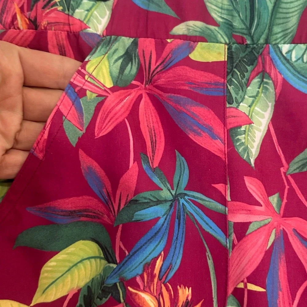 Chico's Red Tropical Skort - Picture 2 of 9